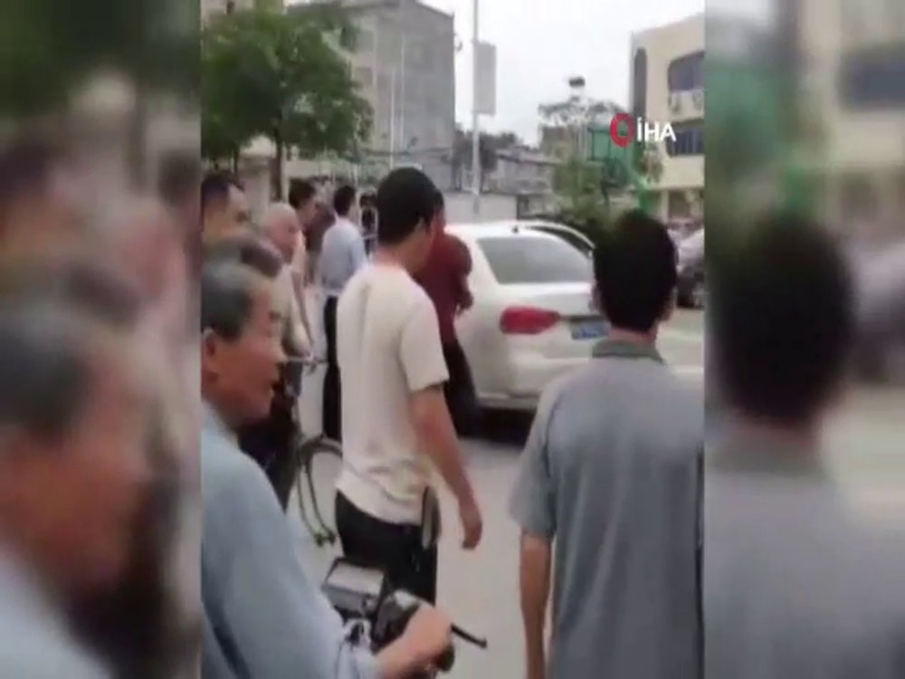 Çin’de anaokulunda bıçaklı saldırı: 18 yaralı