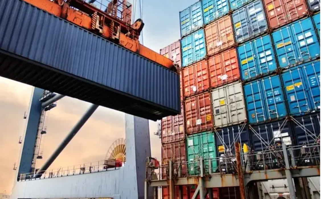 Yılın ilk 7 ayında yeni ihracat rekoru! 7,7 milyar dolara ulaşıldı