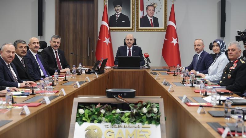 TBMM Başkanı Kurtulmuş ve Bakan Çiftçi, 81 il valisiyle toplantı yaptı