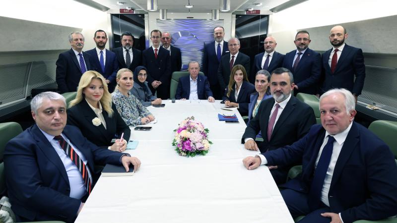 Cumhurbaşkanı Erdoğan'dan ŞİT mesajı: Türkiye'nin hedefi küresel ağırlığını artırmak