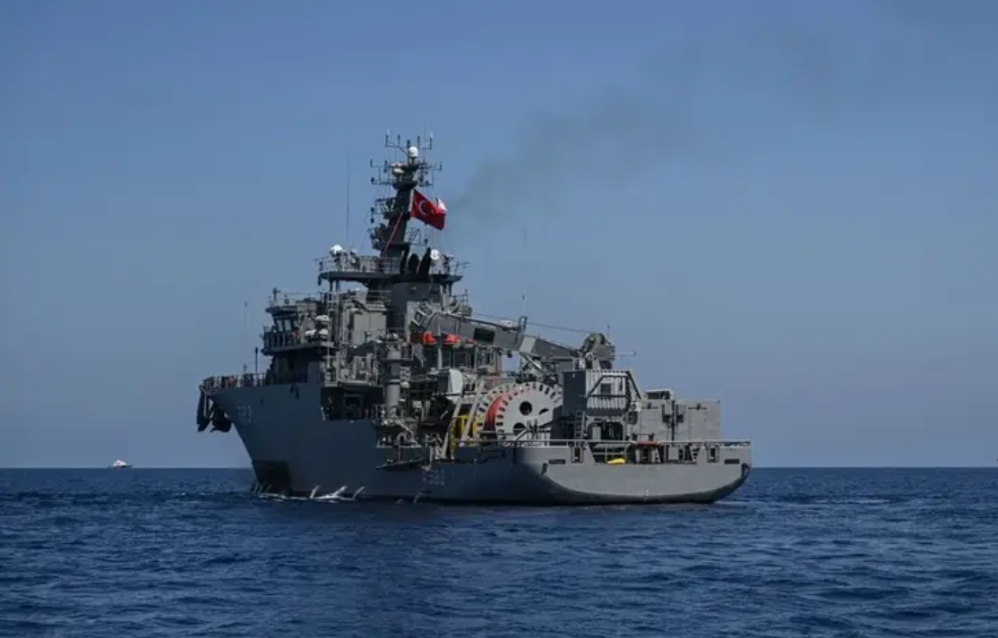 Girne açıklarında kayıp yolcular için umut veren gelişme