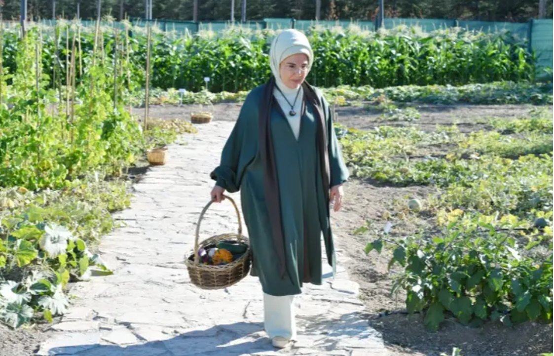 Emine Erdoğan’dan Milli Botanik Bahçesi’ne ziyaret