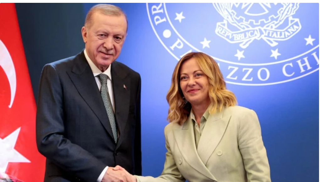 Cumhurbaşkanı Erdoğan'dan Giorgia Meloni'ye 'en uzun başbakanlık' tebriği