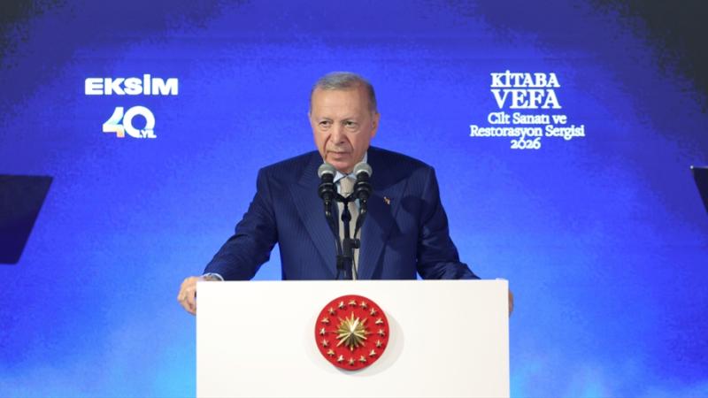 Cumhurbaşkanı Erdoğan: En utanç verici kitap katliamları darbe dönemlerinde yaşandı