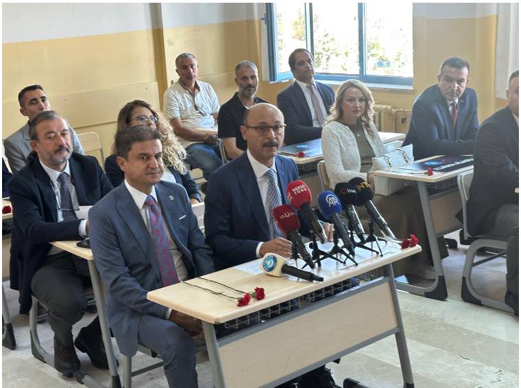 Talip Geylan açıkladı: Öğretmenlerin gözünden okullarda şiddet alarmı