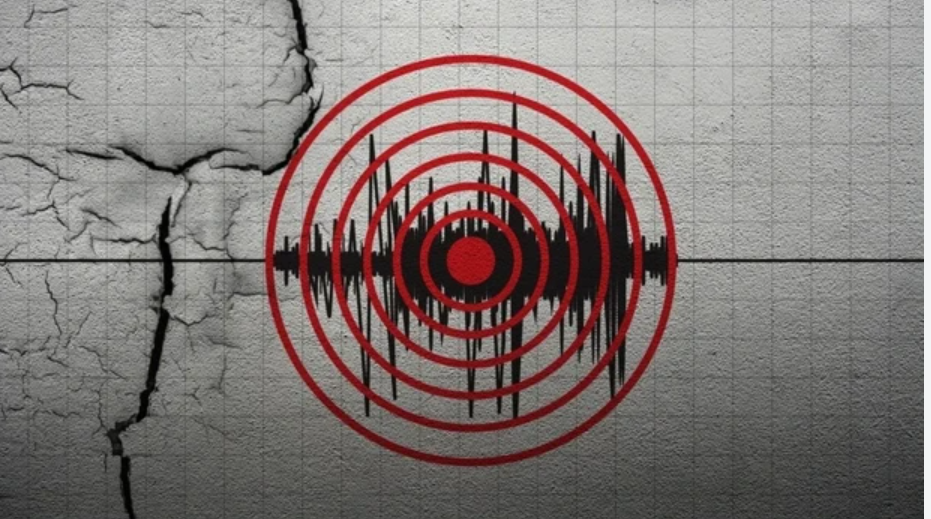 Şanlıurfa'da 5,4 büyüklüğünde deprem: Çevre illerde hissedildi