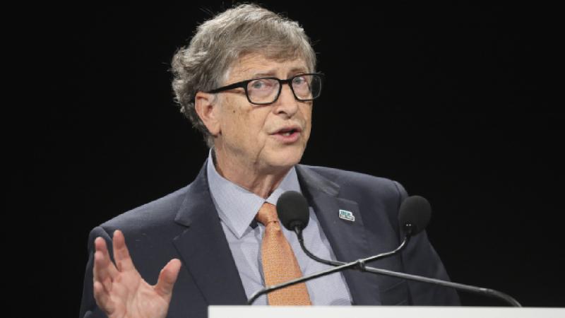 Bill Gates'ten yapay zeka uyarısı: Milyarlarca kişinin ölümüne yol açabilir