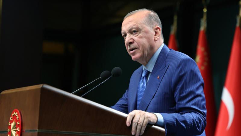 Erdoğan: Her kim milletin hakkına el uzatırsa karşısında bizi bulur