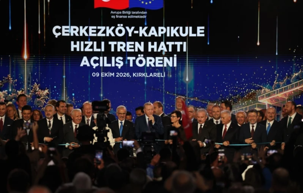 Cumhurbaşkanı Erdoğan: 7 Gün 24 Saat Aşkla Çalışıyoruz
