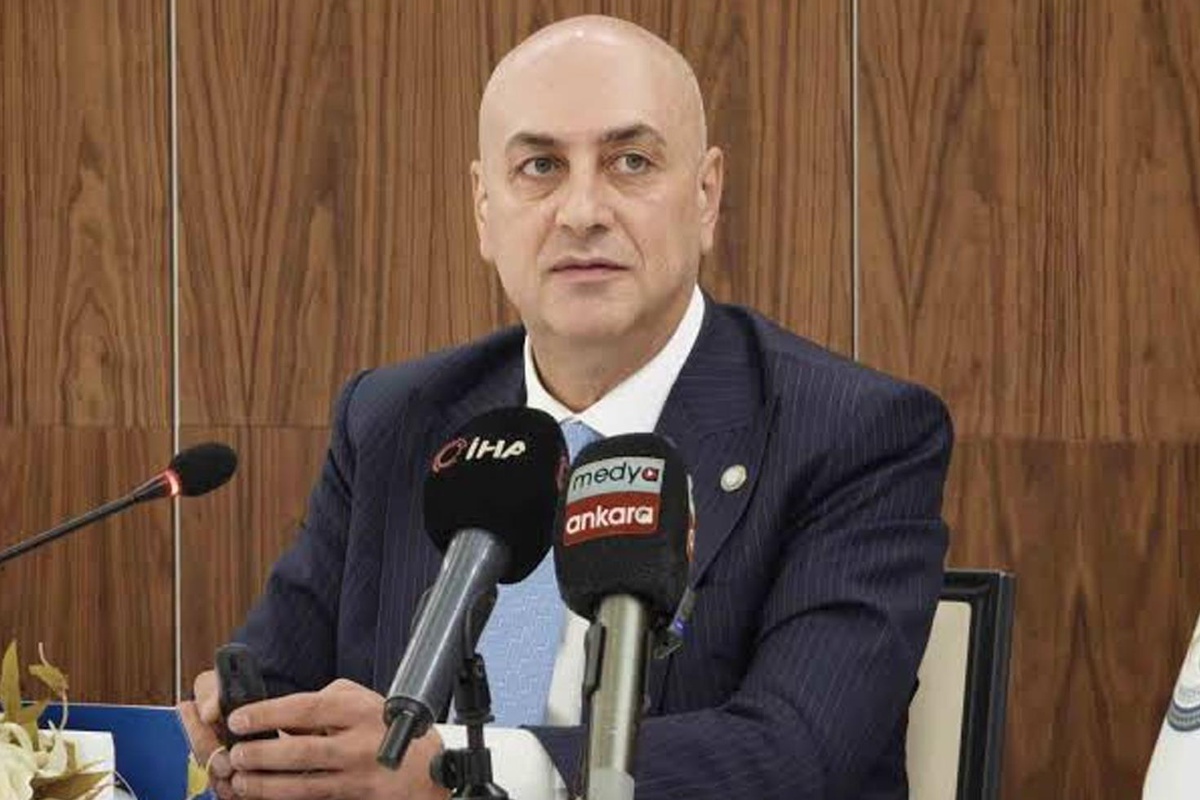 70 Avukat Açıklamasının Ardından Adaylıktan Çekildi