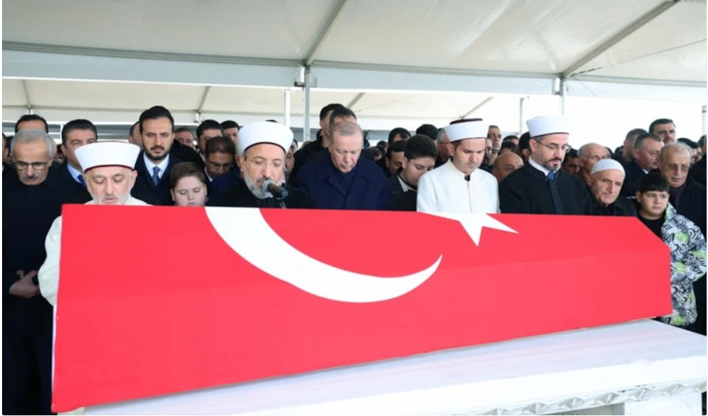 Cumhurbaşkanı Erdoğan, Dündar Ziya Gültekin’i Son Yolculuğunda Yalnız Bırakmadı
