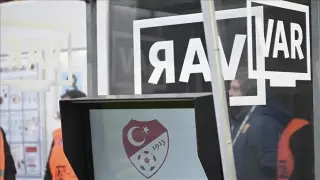 Süper Lig'de günün maçlarının VAR hakemleri açıklandı
