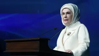 Emine Erdoğan: Malazgirt'in asırlara uzanan ruhu yarınlarımıza yön vermeye devam etsin..