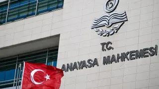 AYM'den Yeni Parti’ye isim savunması için 1 ay süre