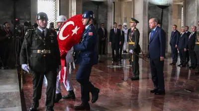 Cumhurbaşkanı Erdoğan: İstiklal ve istikbalimize sahip çıkıyoruz