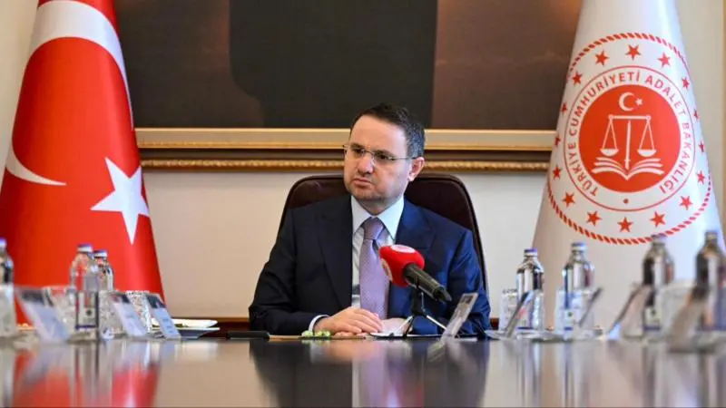 Bakan Gürlek: Kimse dokunulmaz değildir
