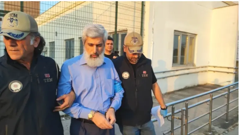 Alparslan Kuytul ve eşi gözaltına alındı