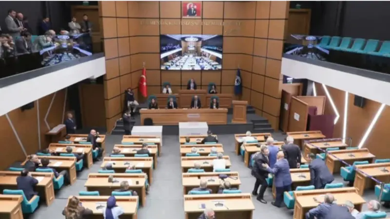 Üsküdar Belediyesi'nde başkan vekili seçimi yenilenecek