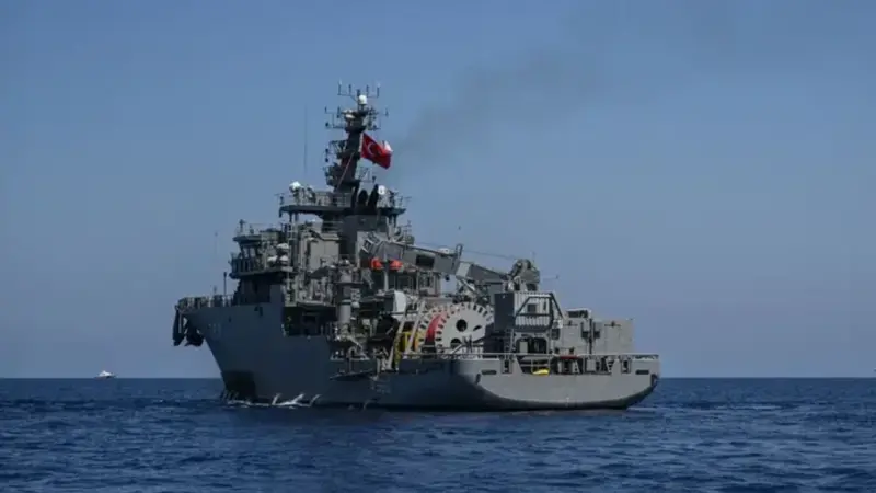 Girne açıklarında kayıp yolcular için umut veren gelişme