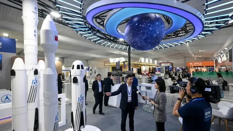 Antalya Uzayın Merkezi Oldu! IAC 2026’da Halk Günü Heyecanı